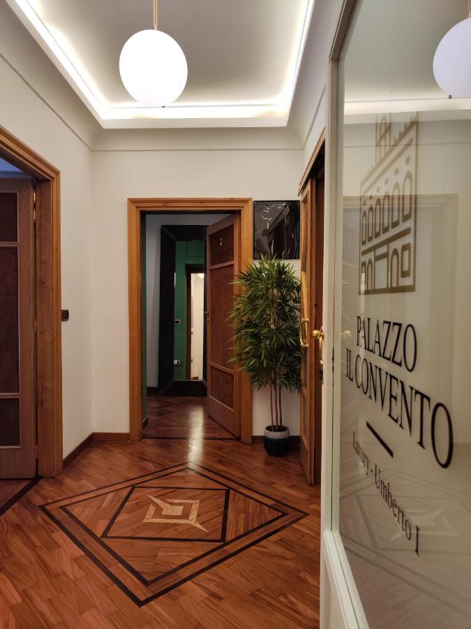 Palazzo Il Convento Luxury Umberto I Bed & Breakfast Napoli Bagian luar foto