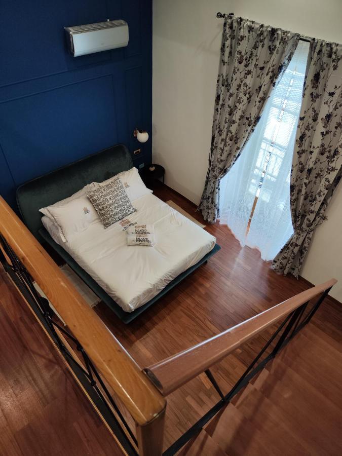 Palazzo Il Convento Luxury Umberto I Bed & Breakfast Napoli Bagian luar foto