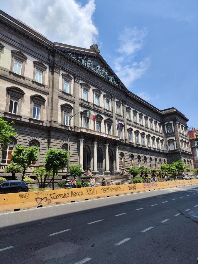 Palazzo Il Convento Luxury Umberto I Bed & Breakfast Napoli Bagian luar foto