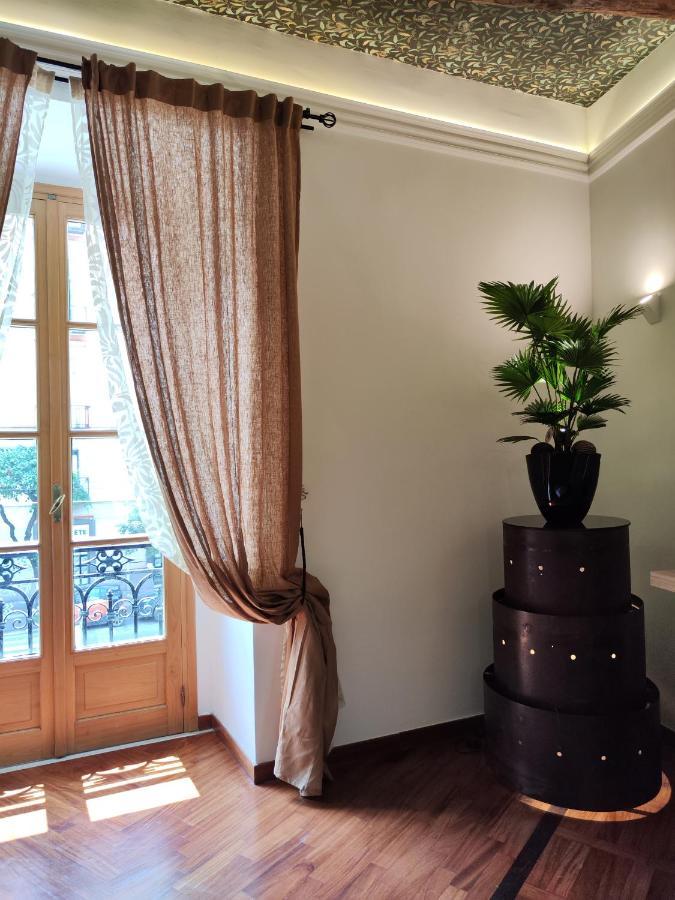 Palazzo Il Convento Luxury Umberto I Bed & Breakfast Napoli Bagian luar foto