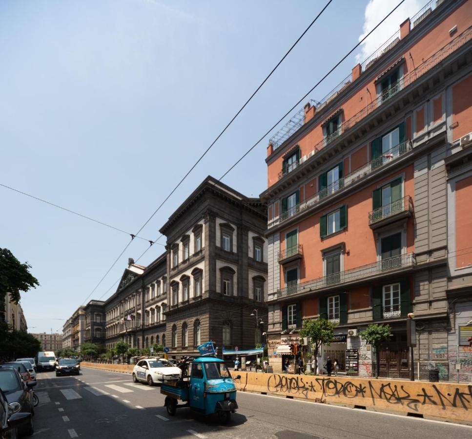 Palazzo Il Convento Luxury Umberto I Bed & Breakfast Napoli Bagian luar foto