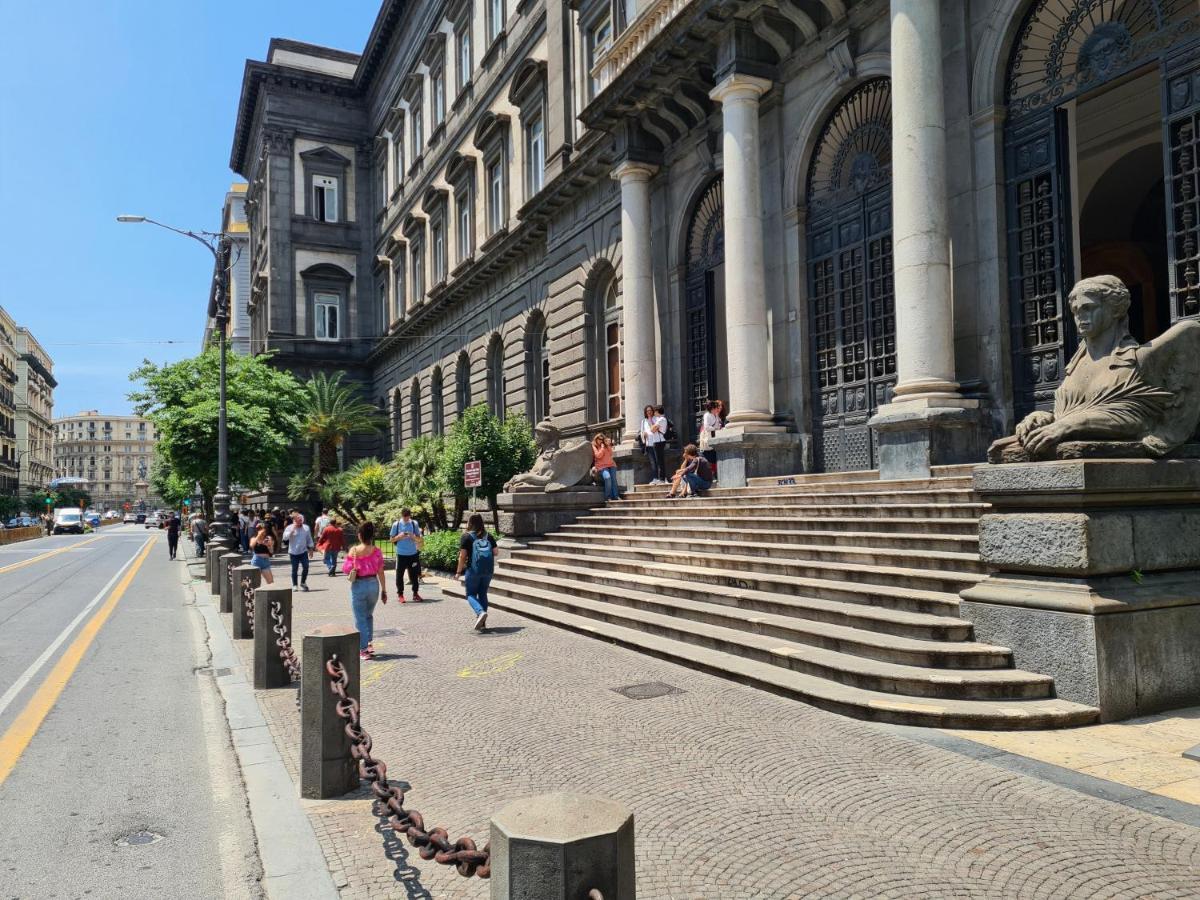 Palazzo Il Convento Luxury Umberto I Bed & Breakfast Napoli Bagian luar foto