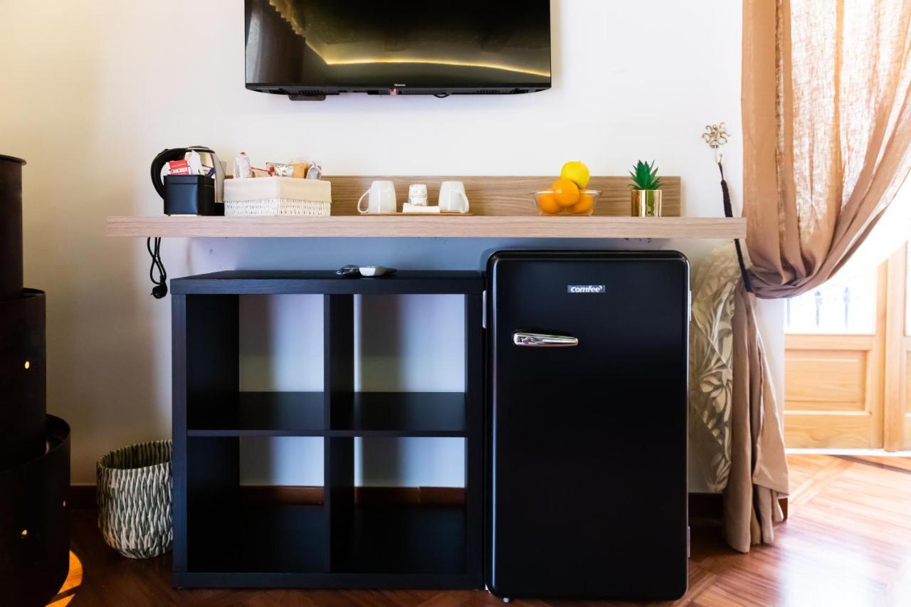 Palazzo Il Convento Luxury Umberto I Bed & Breakfast Napoli Bagian luar foto