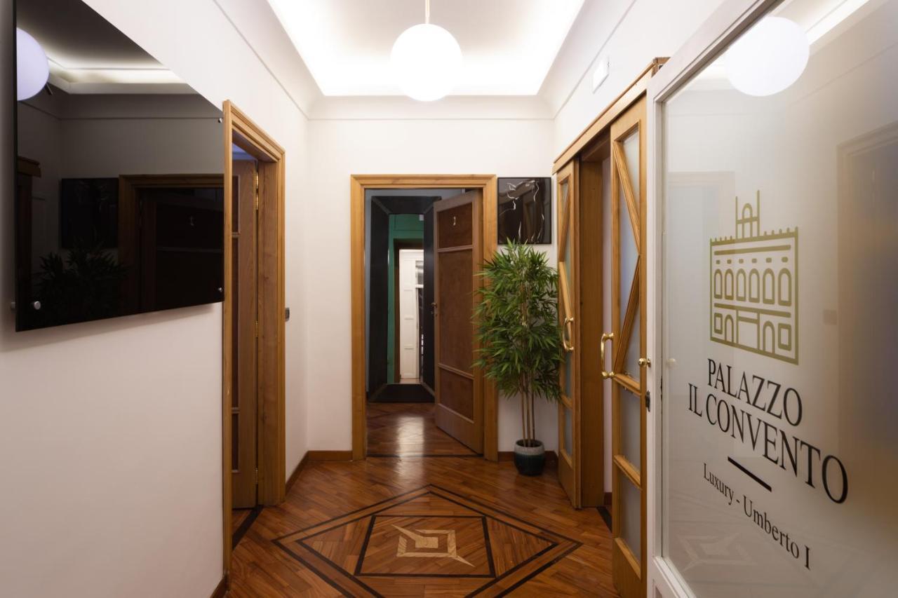 Palazzo Il Convento Luxury Umberto I Bed & Breakfast Napoli Bagian luar foto
